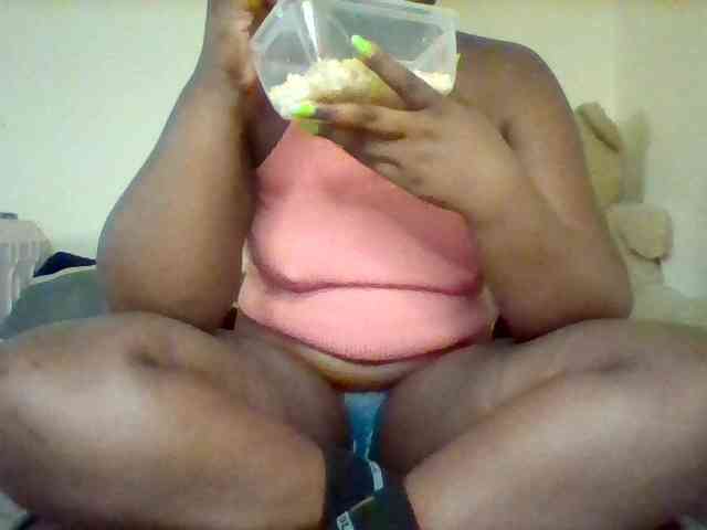 Sexxy-slim-honey webcam
