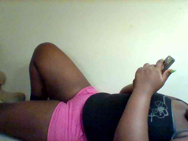 Sexxy-slim-honey webcam