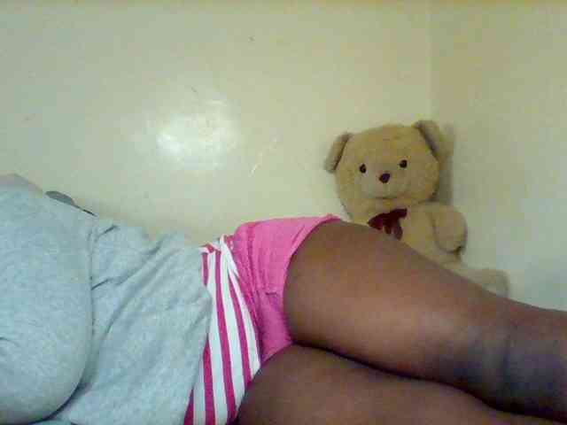 Sexxy-slim-honey webcam