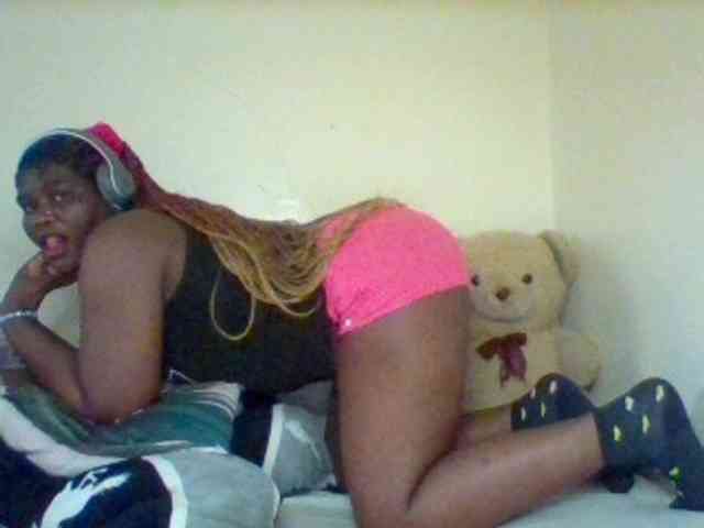 Sexxy-slim-honey webcam