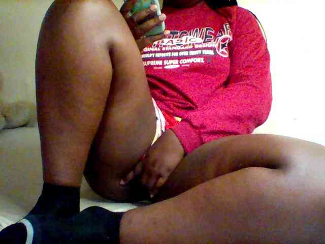 Sexxy-slim-honey webcam