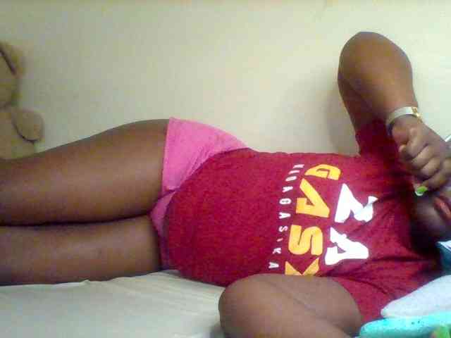 Sexxy-slim-honey webcam