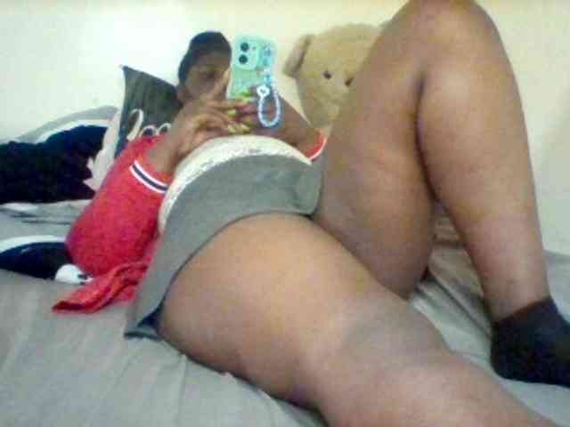 Sexxy-slim-honey webcam
