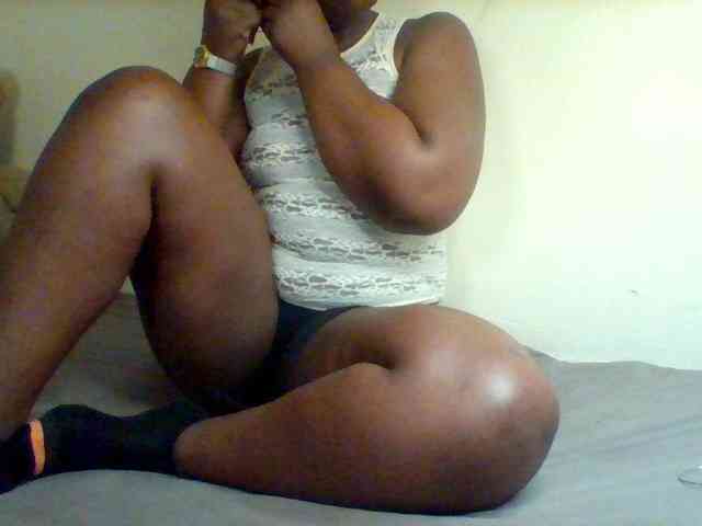 Sexxy-slim-honey webcam