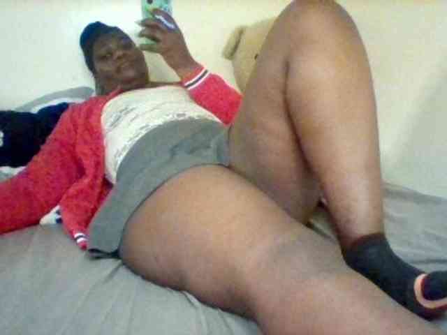 Sexxy-slim-honey webcam