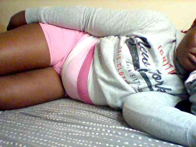 Sexxy-slim-honey webcam