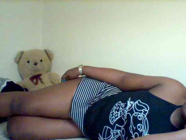 Sexxy-slim-honey webcam