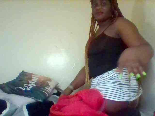 Sexxy-slim-honey webcam