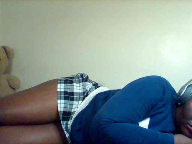 Sexxy-slim-honey webcam