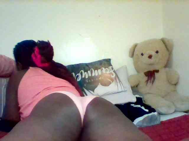 Sexxy-slim-honey webcam