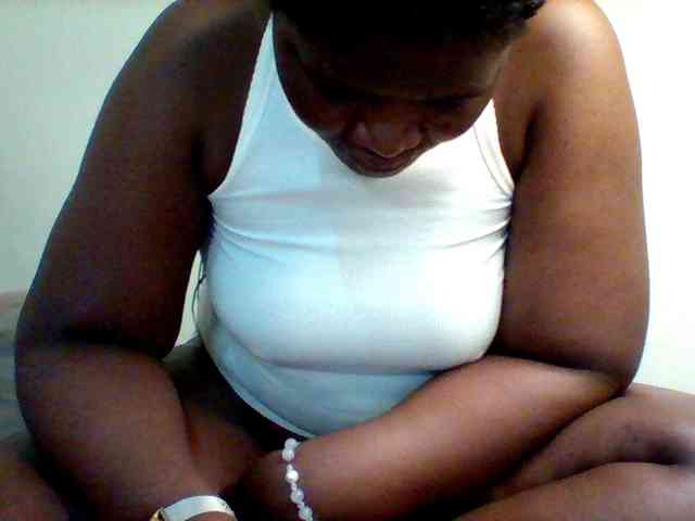 Sexxy-slim-honey webcam