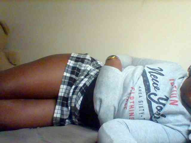 Sexxy-slim-honey webcam
