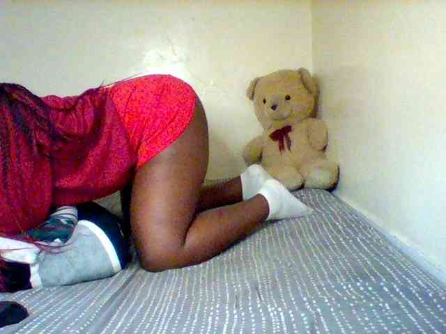 Sexxy-slim-honey webcam