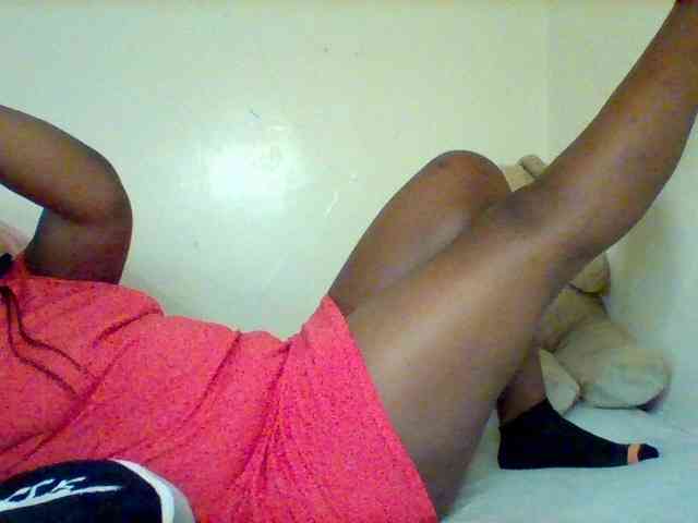 Sexxy-slim-honey webcam