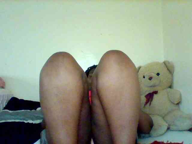 Sexxy-slim-honey webcam