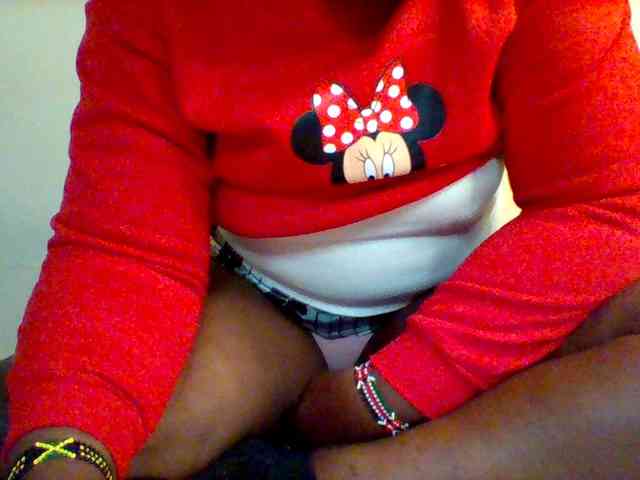 Sexxy-slim-honey webcam