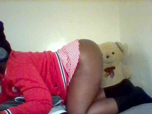 Sexxy-slim-honey webcam