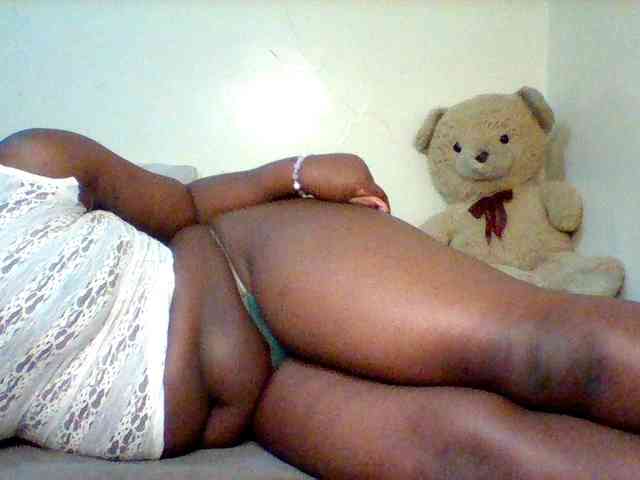 Sexxy-slim-honey webcam
