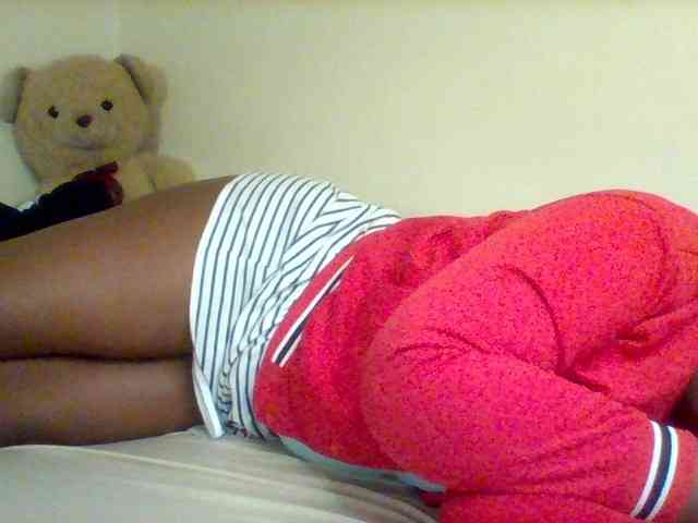 Sexxy-slim-honey webcam