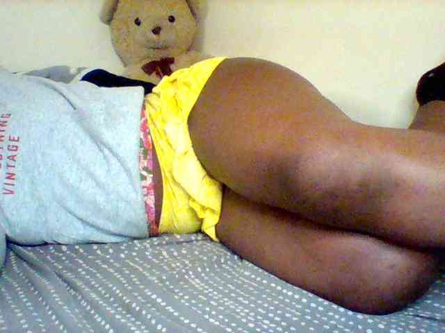 Sexxy-slim-honey webcam
