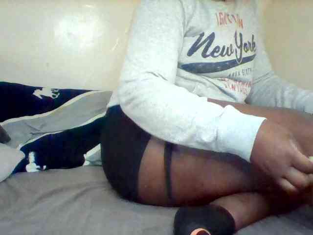 Sexxy-slim-honey webcam