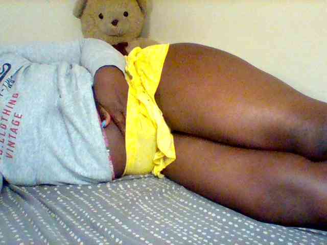 Sexxy-slim-honey webcam
