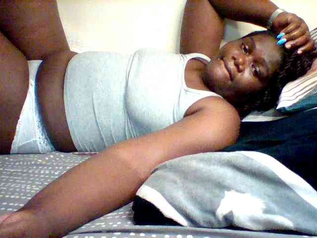 Sexxy-slim-honey webcam
