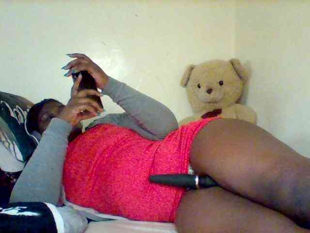 Sexxy-slim-honey webcam