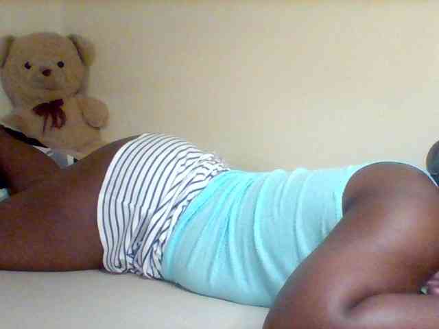Sexxy-slim-honey webcam