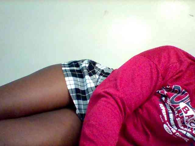 Sexxy-slim-honey webcam