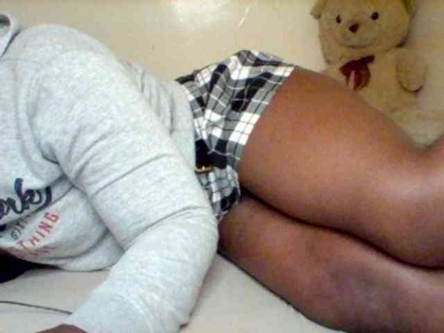 Sexxy-slim-honey webcam