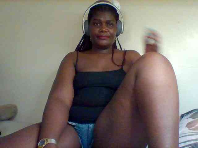 Sexxy-slim-honey webcam