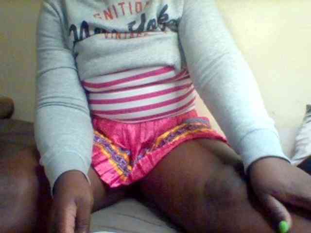 Sexxy-slim-honey webcam