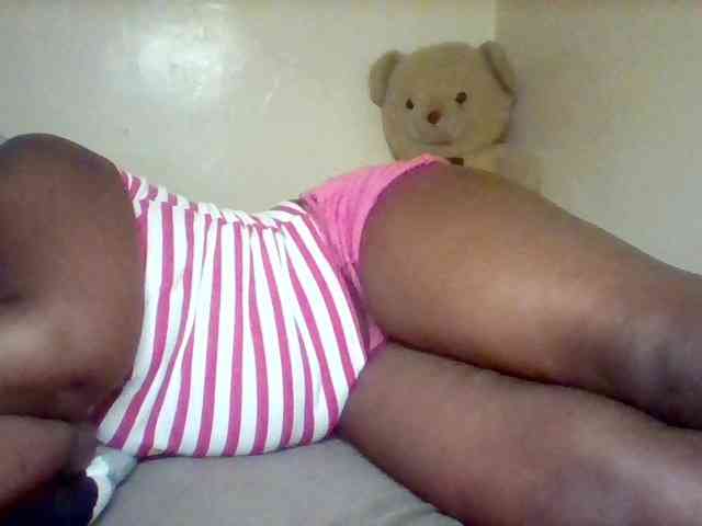 Sexxy-slim-honey webcam