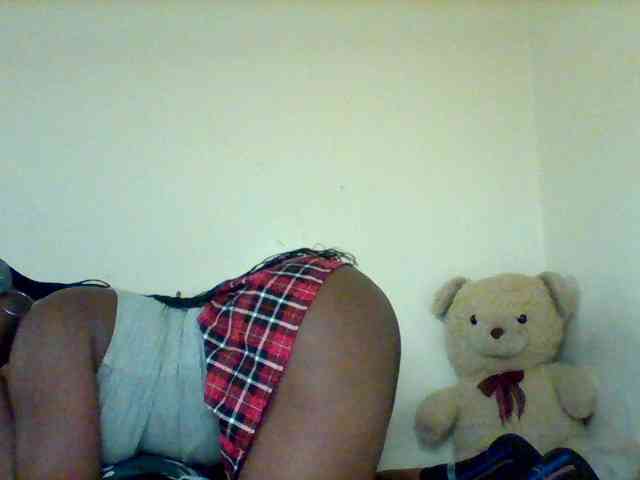 Sexxy-slim-honey webcam