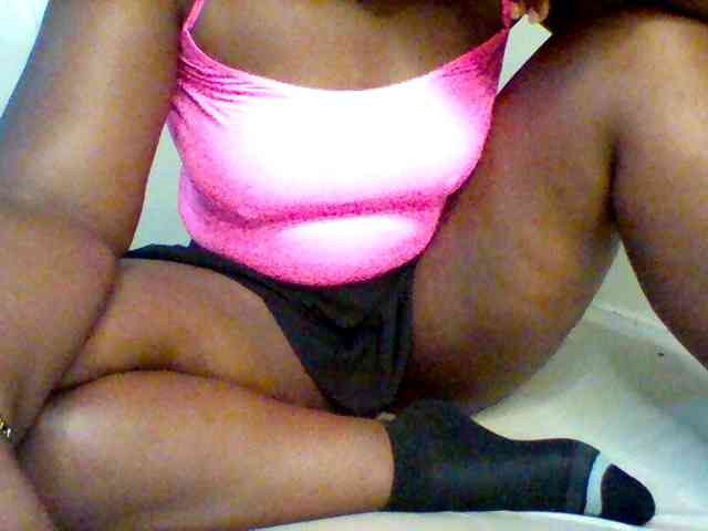 Sexxy-slim-honey webcam