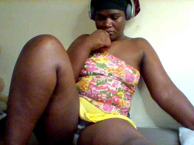 Sexxy-slim-honey webcam