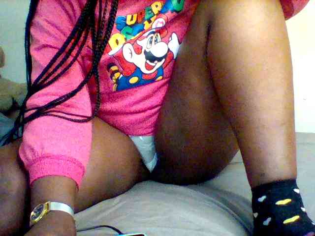 Sexxy-slim-honey webcam
