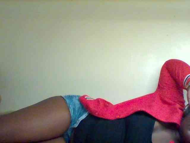 Sexxy-slim-honey webcam