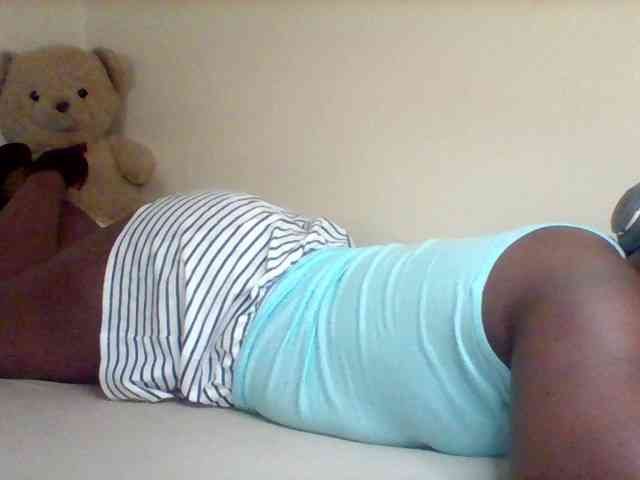 Sexxy-slim-honey webcam