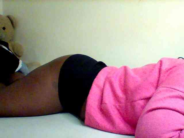 Sexxy-slim-honey webcam