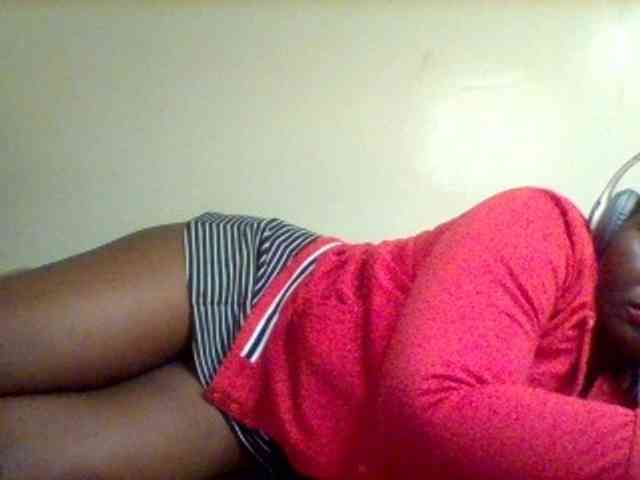 Sexxy-slim-honey webcam