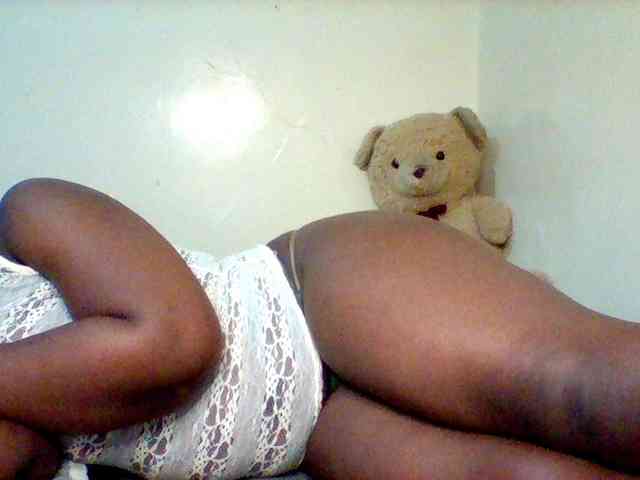 Sexxy-slim-honey