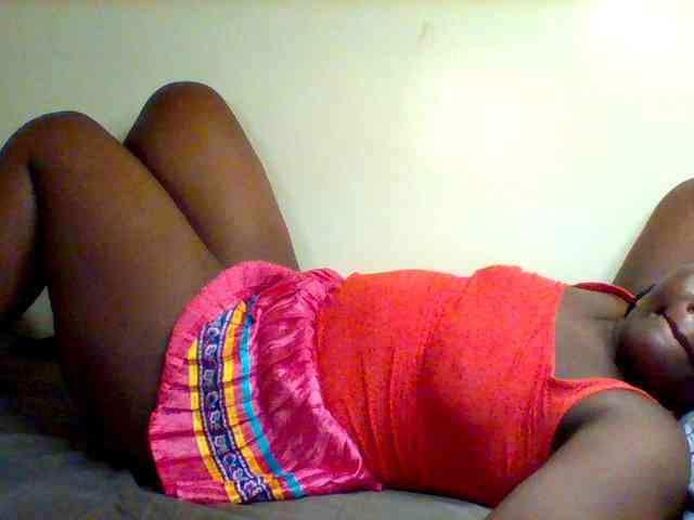 Sexxy-slim-honey webcam