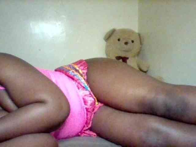 Sexxy-slim-honey webcam