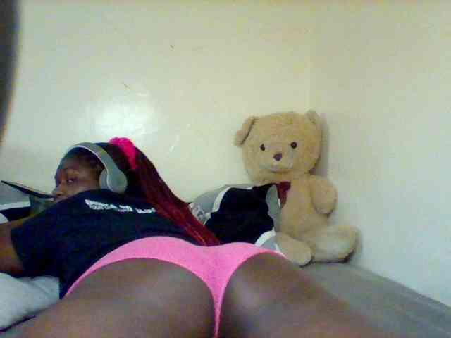 Sexxy-slim-honey webcam