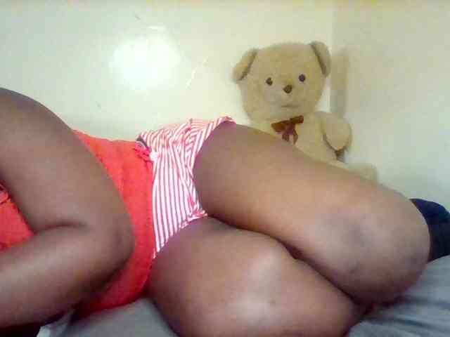Sexxy-slim-honey webcam