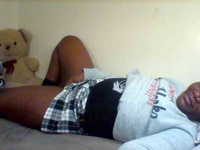 Sexxy-slim-honey webcam