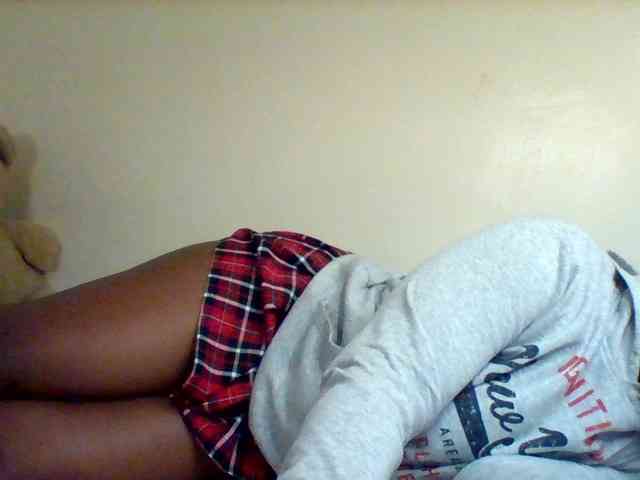 Sexxy-slim-honey webcam