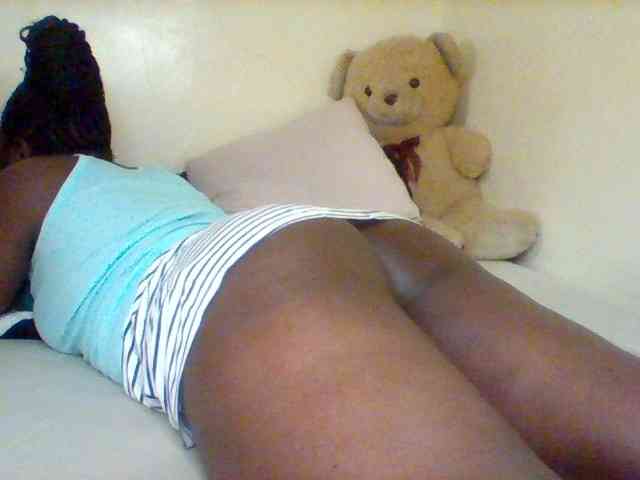Sexxy-slim-honey
